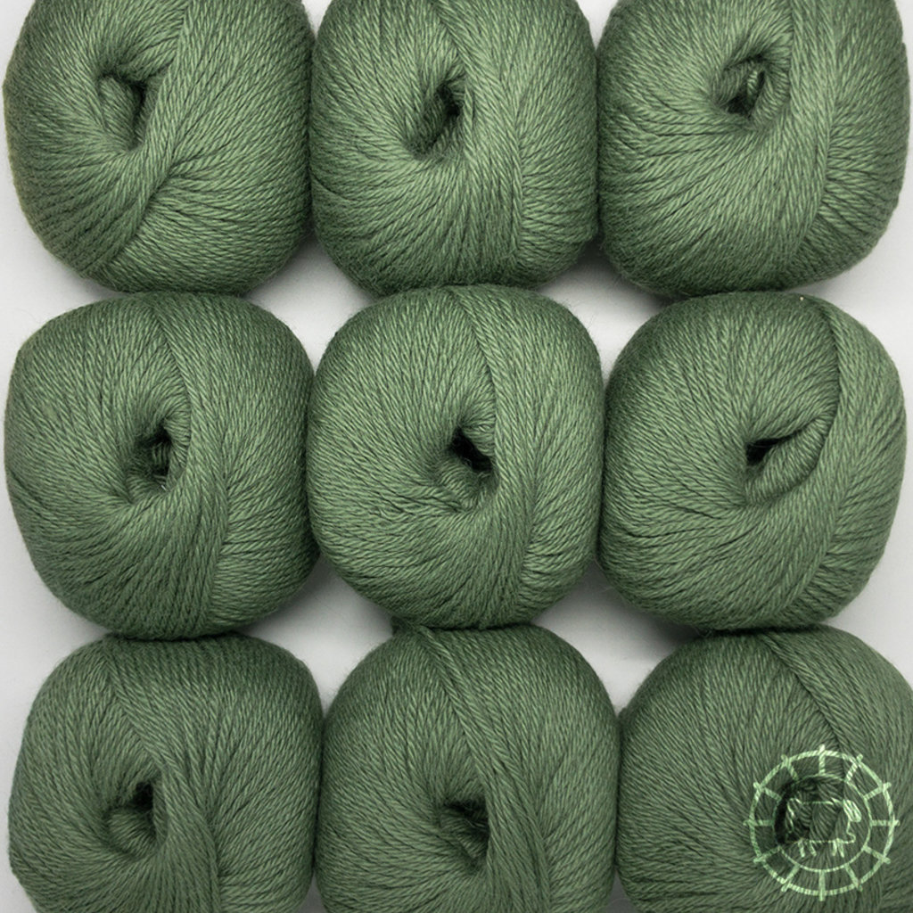 «Woolpack Yarn Collection» Baby Alpaka DK – Khakigrün, letzte Knäuel