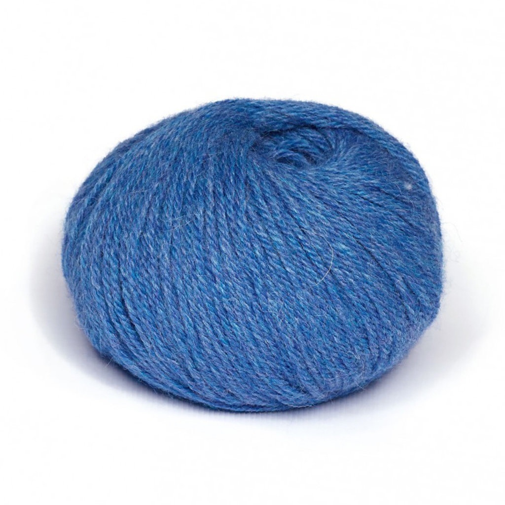 Apu Kuntur  Alpaca Regular – Myosotis