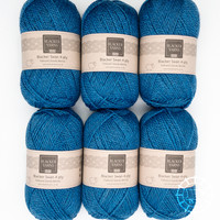 Blacker Yarns Blacker Swan 4ply – Sky Grey