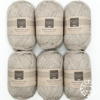 Blacker Yarns Blacker Swan 4ply – Sand (undyed)