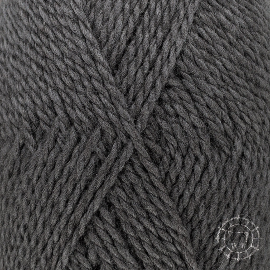 Blacker Yarns Blacker Swan 4ply – Dolphin