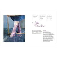 Stiebner Verlag Zauberhafte Lace-Socken – Feine Lochmuster stricken in drei Garnstärken
