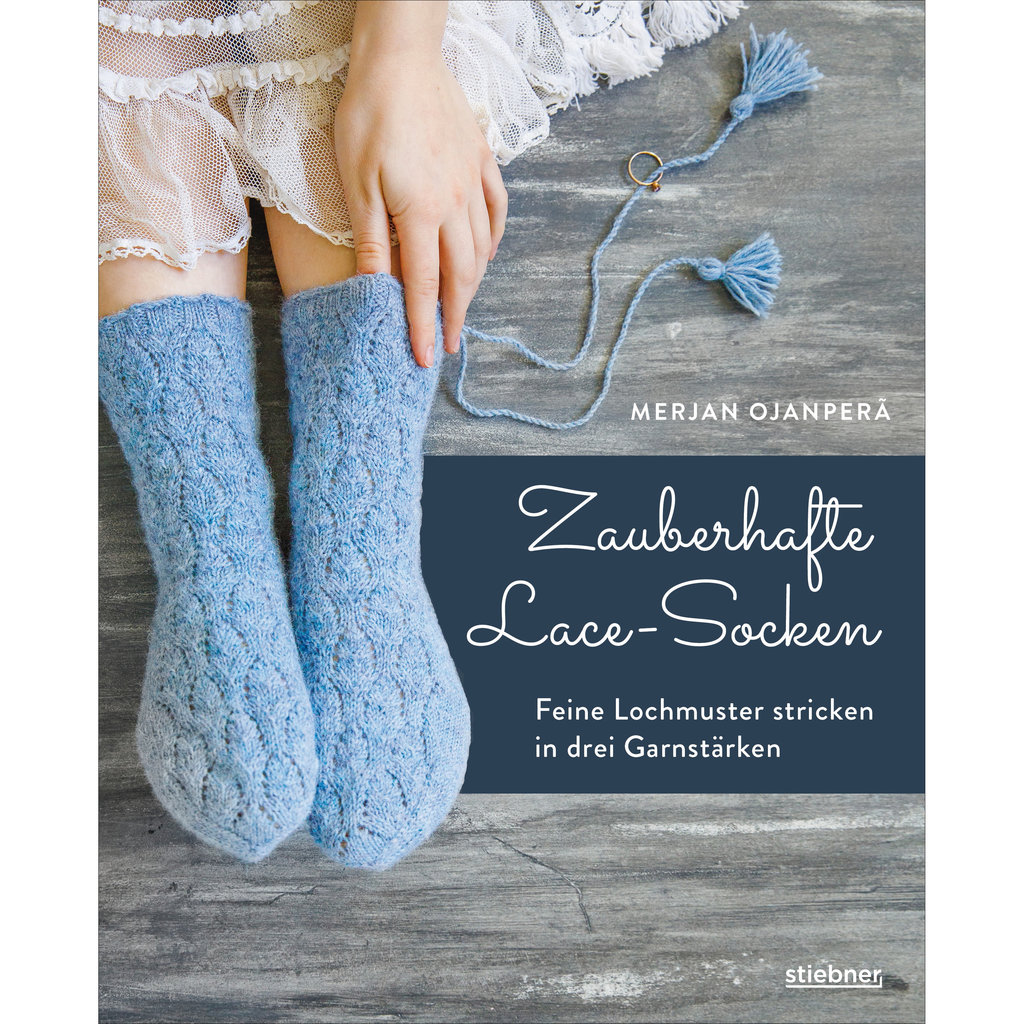 Zauberhafte Lace-Socken – Feine Lochmuster stricken in drei Garnstärken
