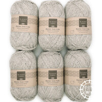 Blacker Yarns Blacker Swan 4ply – Stone (undyed)