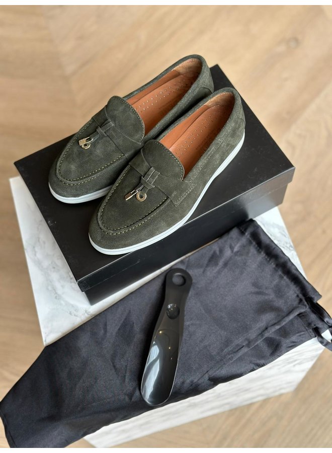 BY DEME LOAFER LEGERGROEN