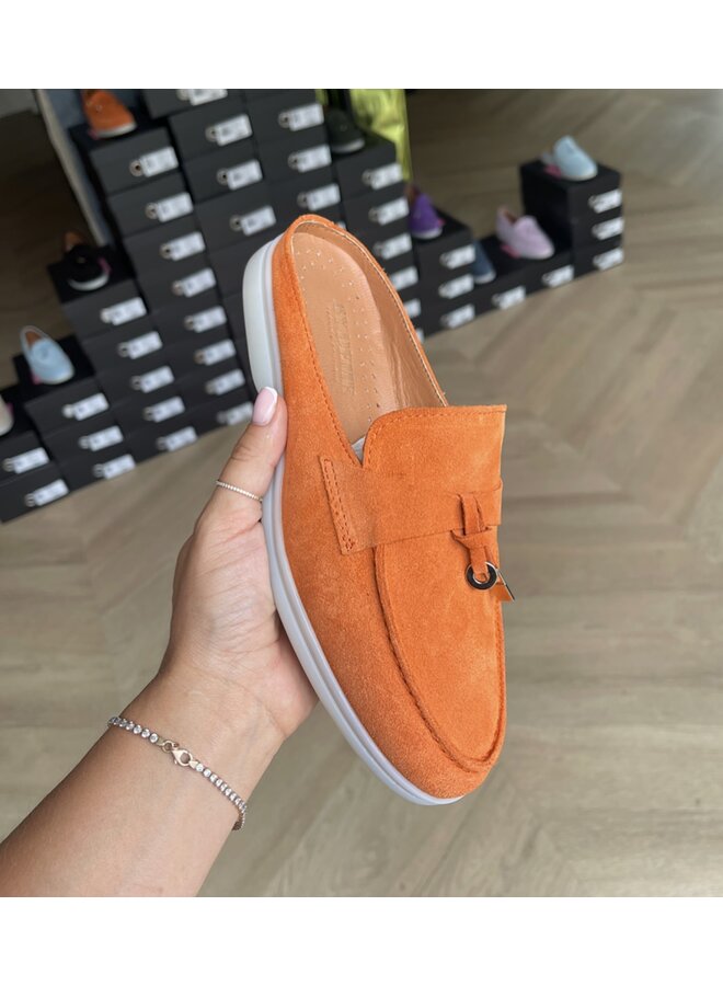 BY DEME OPEN BACK LOAFER ORANJE