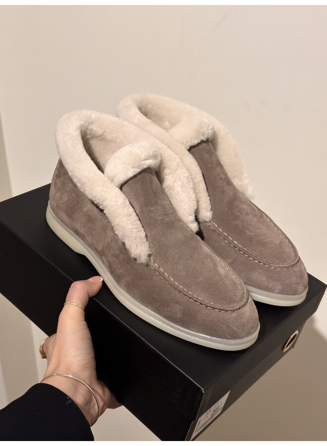 BY DEME LOAFER BOOTS FUR TAUPE