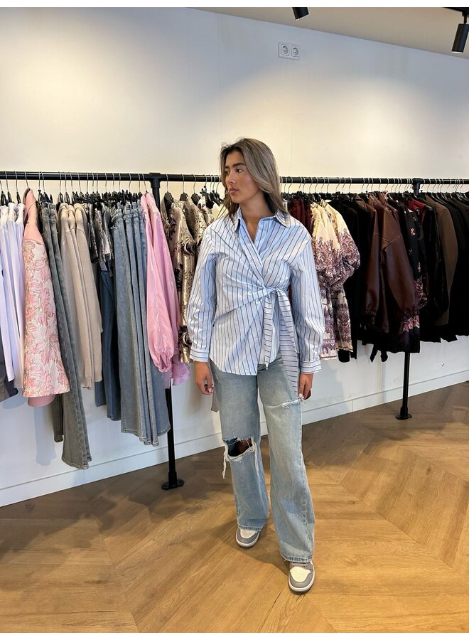 STRIPED WAIST BLOUSE