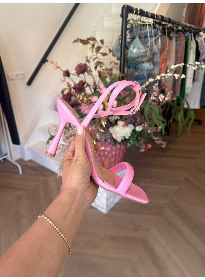 PINK BLUSH HEEL