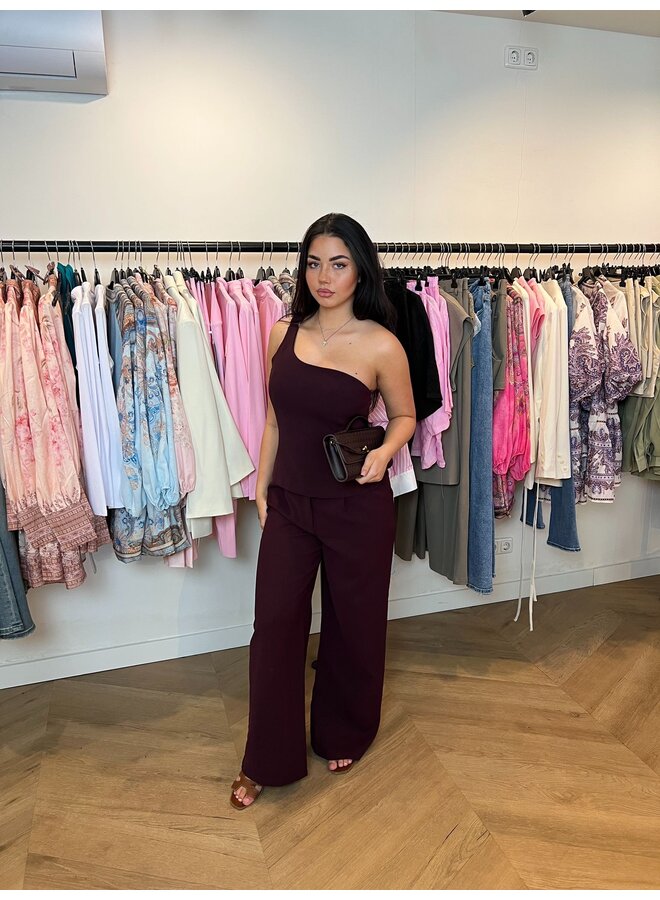 BURGUNDY ''LINA'' TWO PIECE