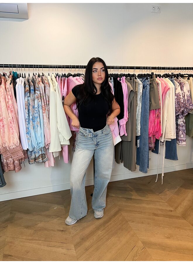 CROSS OVER LIGHT JEANS