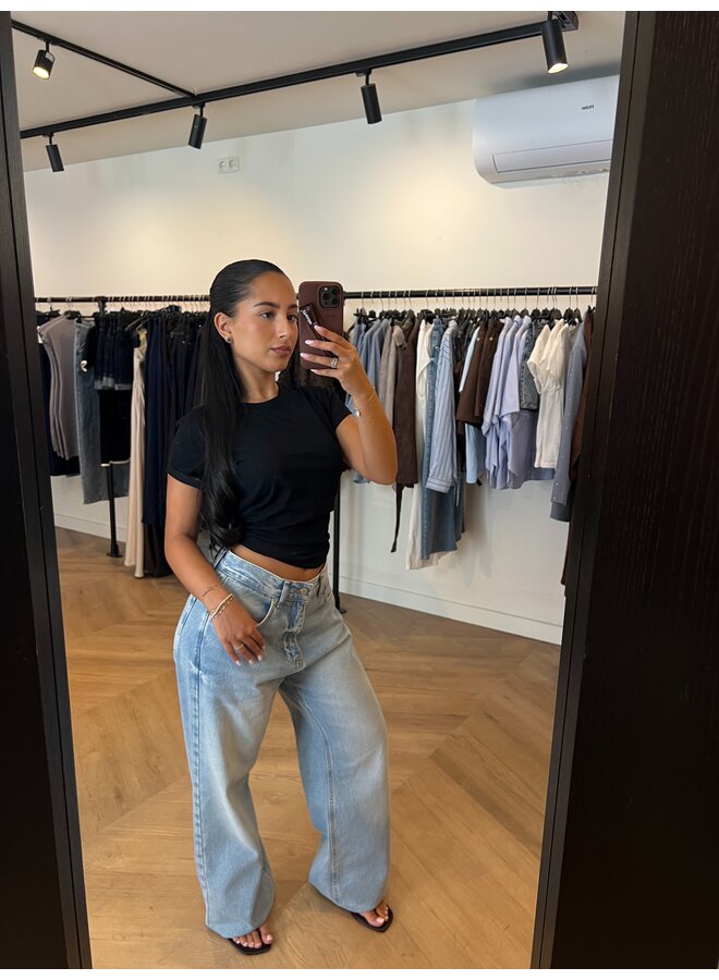 BASIC MOLLY TEE ZWART