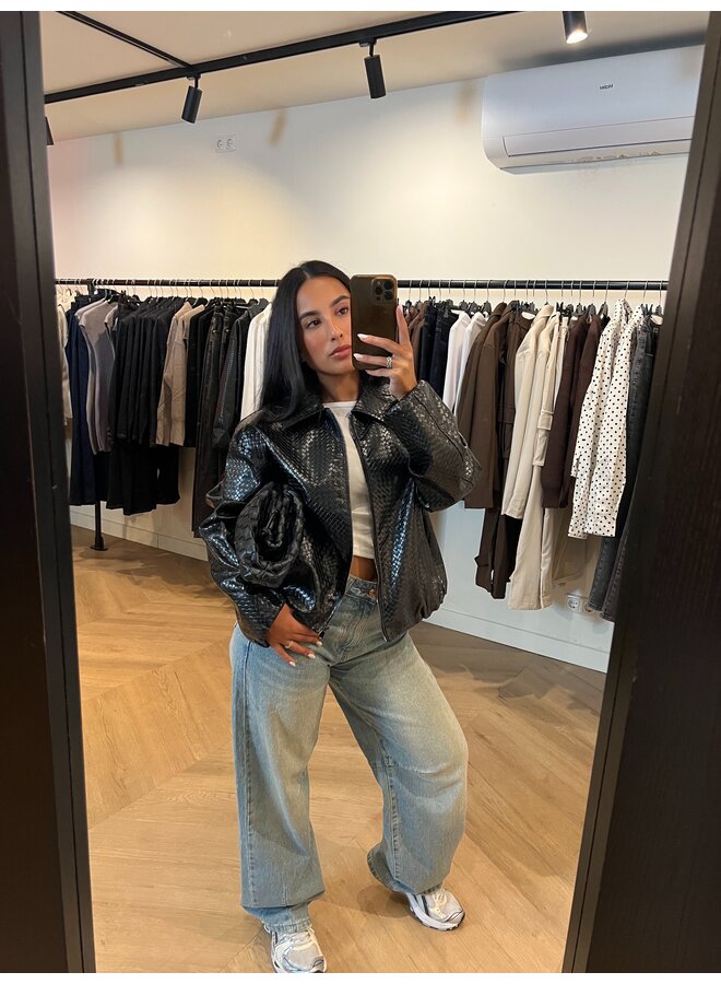 “CANDY” OVERSIZED JACKET ZWART