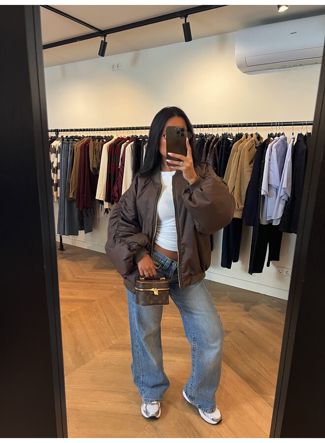 BOMBERJACK RUFFLE BROWN