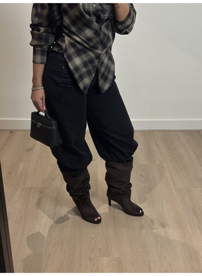 CHOCO SLOUCHY HEELS OPEN