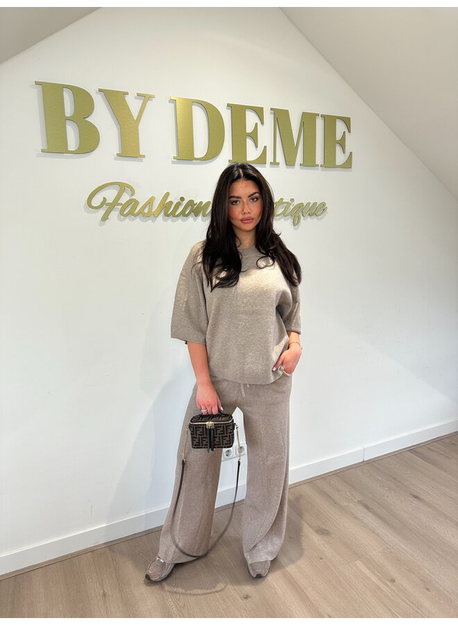 OVERSIZED ROUND NECK JOGGINGSUIT BEIGE