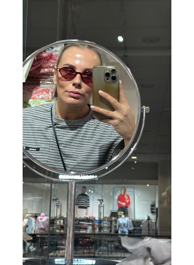 OVAL FRAME RED GLASSES