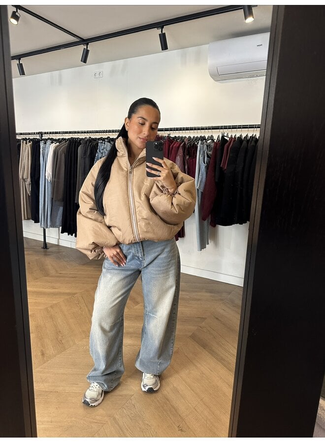 PUFFY ALWAYS GOOD BOMBER CAMEL