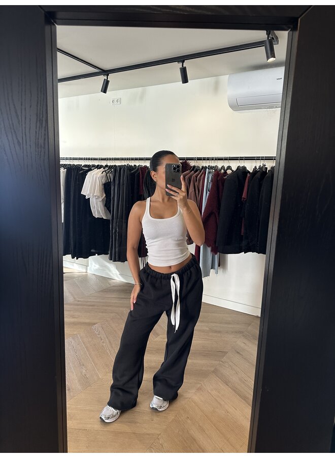 BASIC LONG JOGGER ZWART