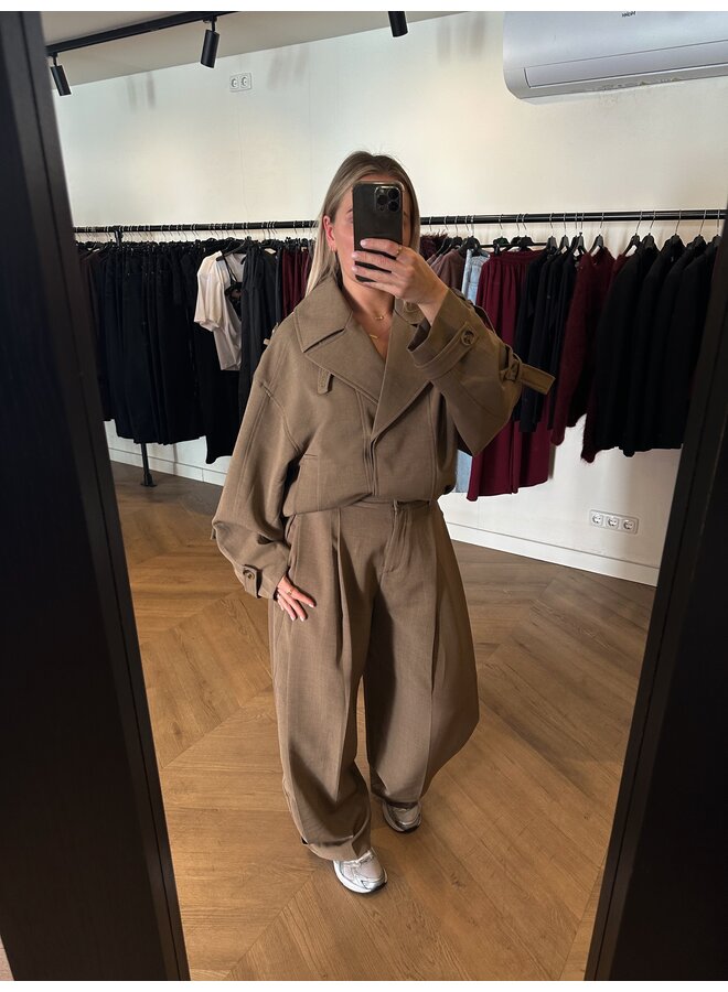 ''MOLLY'' DETAIL JACKET CAMEL (deel van set)