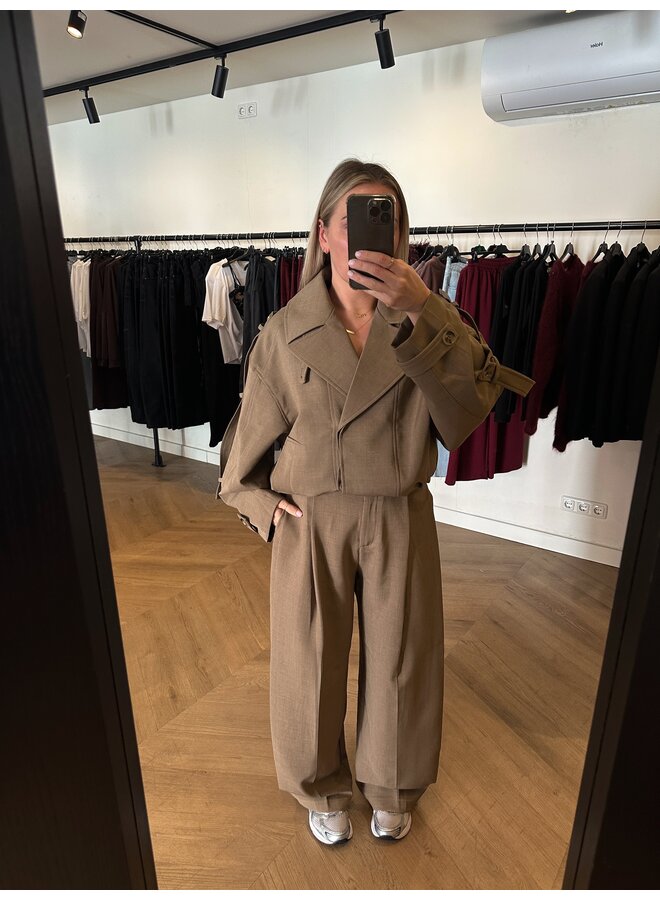 ''MOLLY'' DETAIL JACKET CAMEL (deel van set)