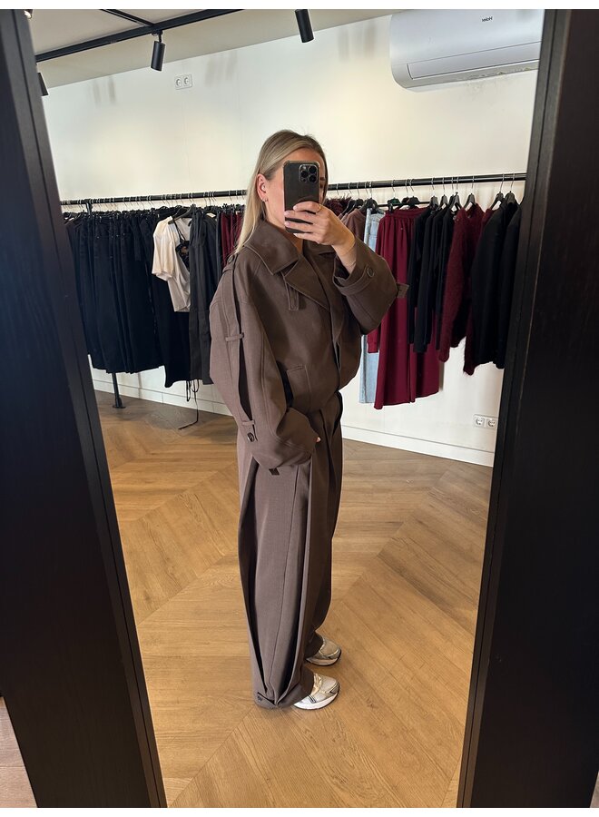 ''MOLLY'' DETAIL JACKET CHOCO (deel van set)