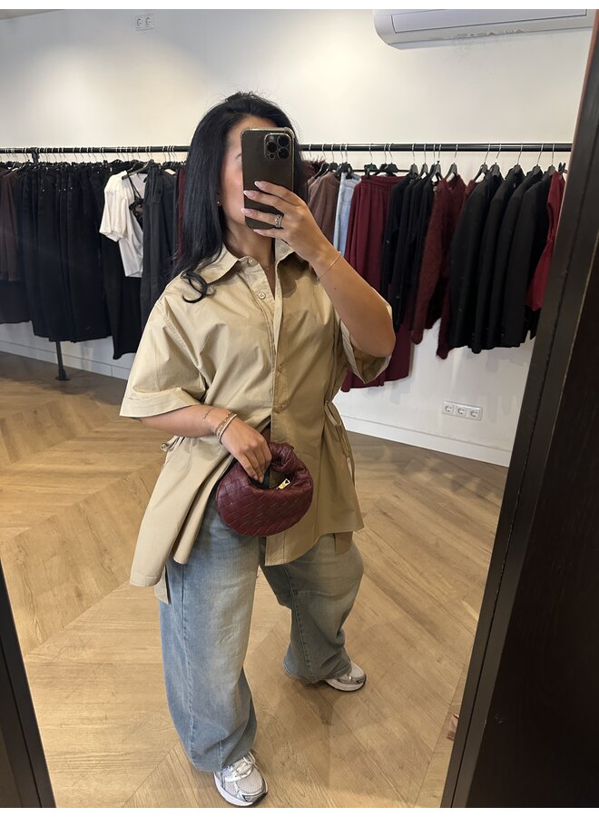 GESTRIKTE BLOUSE CAMEL