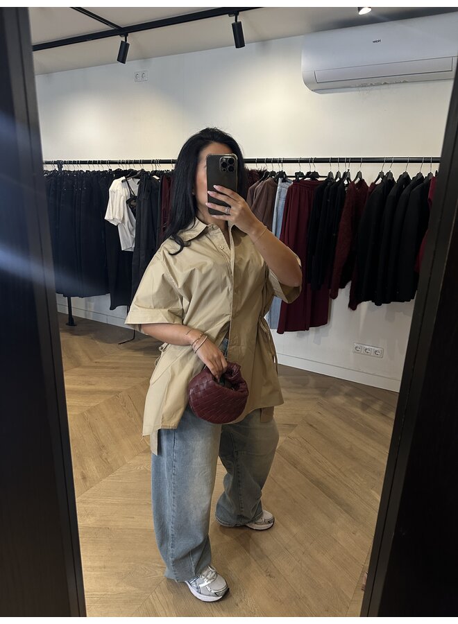 GESTRIKTE BLOUSE CAMEL