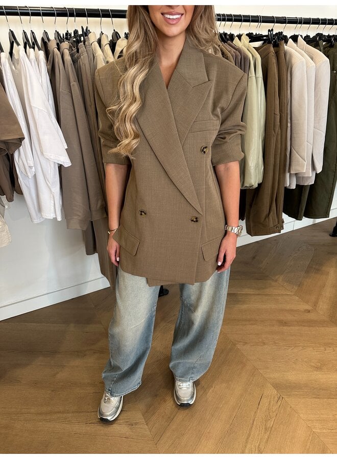 OVERSIZED SHOULDERPAD BLAZER CAMEL