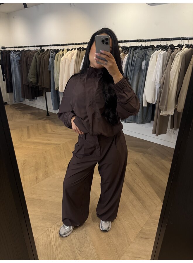 TECHNICAL WIDE LEG PANTS CHOCOLATE PURPLE (deel van set)
