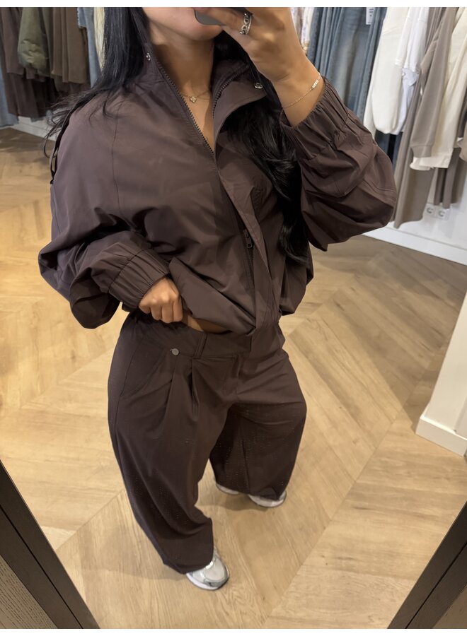 TECHNICAL WIDE LEG PANTS CHOCOLATE PURPLE (deel van set)