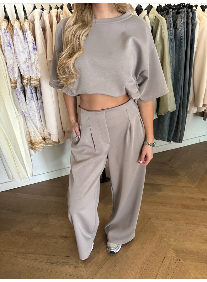 'LIV' JOGGING TWO PIECE TAUPHE