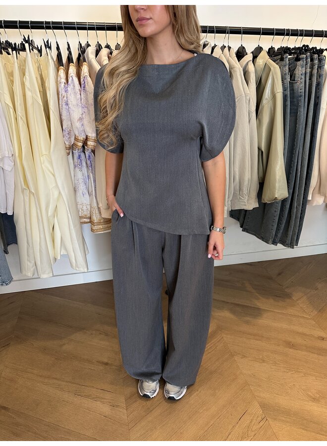 ASSYMETRIC TOP DONKERGRIJS