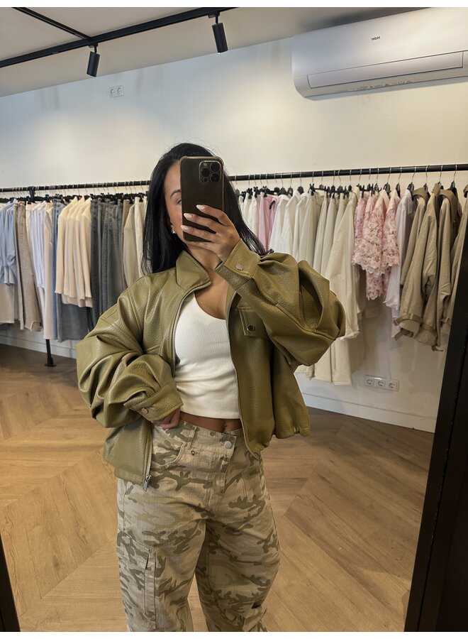 AMBIKA JAEL MATCHA BOMBER