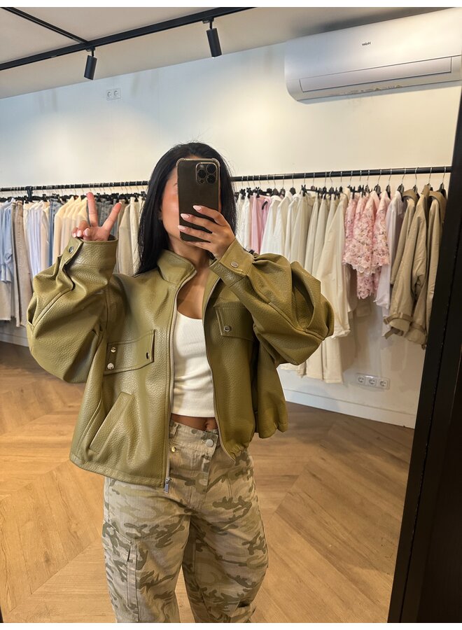 AMBIKA JAEL MATCHA BOMBER