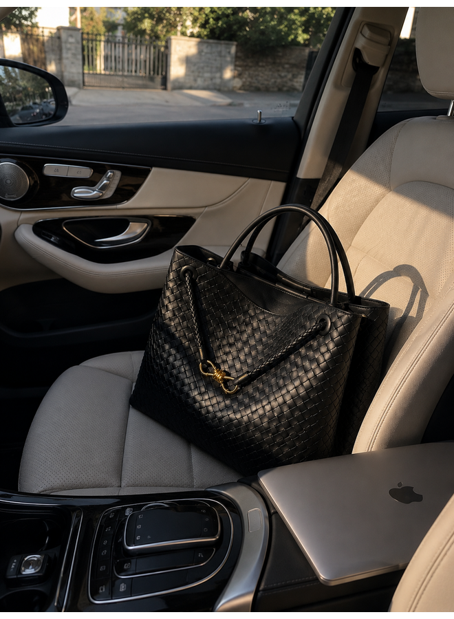 XL ADRIANA BAG LEATHER BLACK PRE-ORDER 10 WERKDAGEN