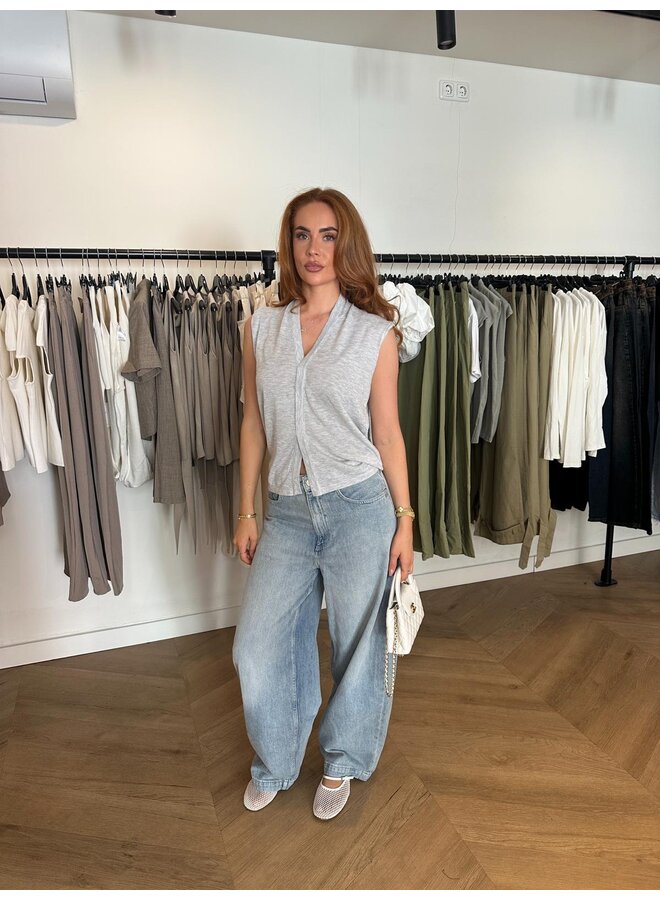 KNITTED FLOWY TOP GREY