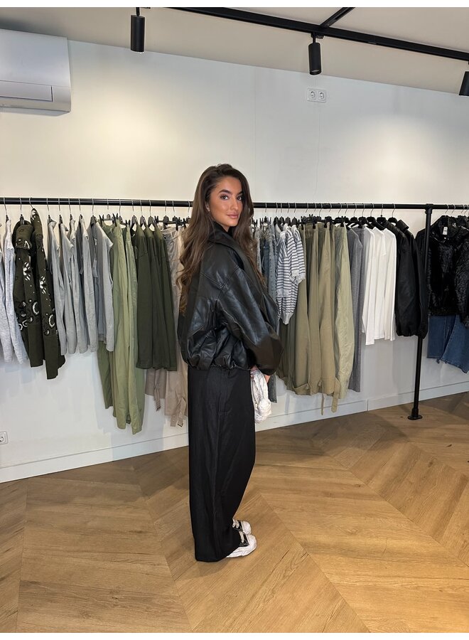 OVERSLAG PANTALON MET RIEM