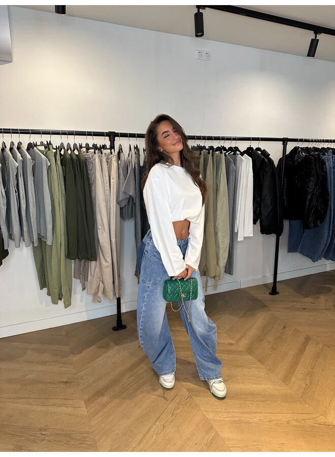 LOW WAIST BARREL JEANS