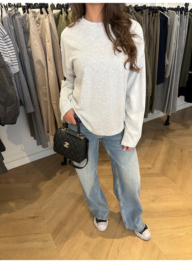 LONGSLEEVE LIGHT GREY