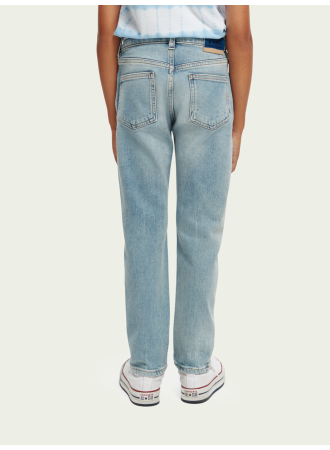 S&S dean loose tapered jeans biocotton clear path