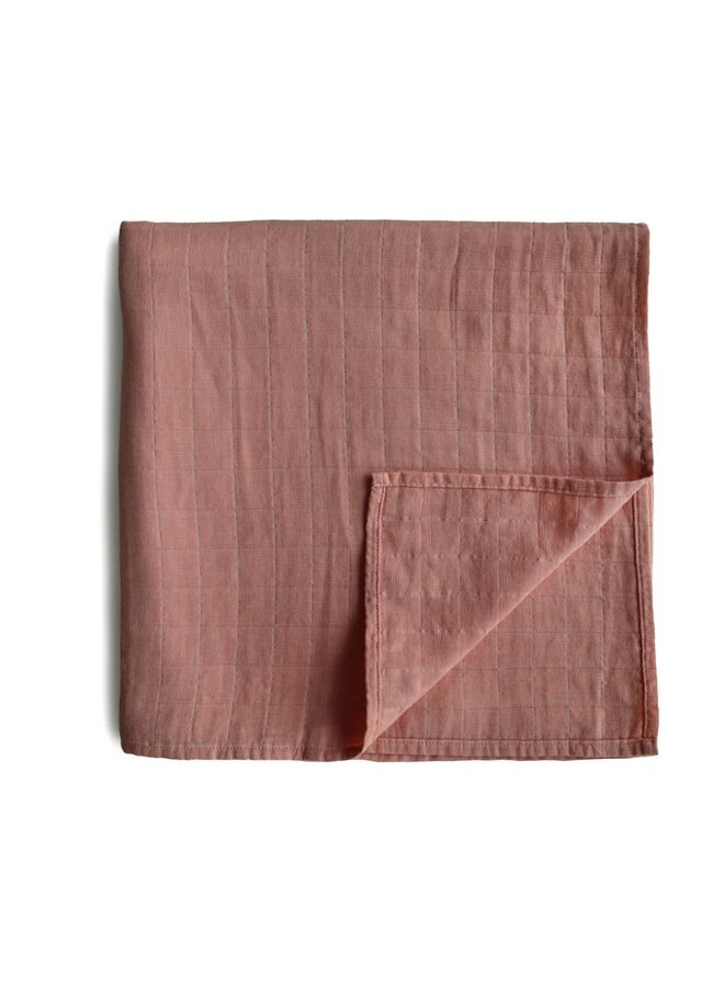 Mushie swaddle cedar