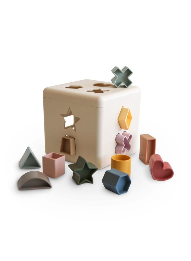 Mushie shape sorting box