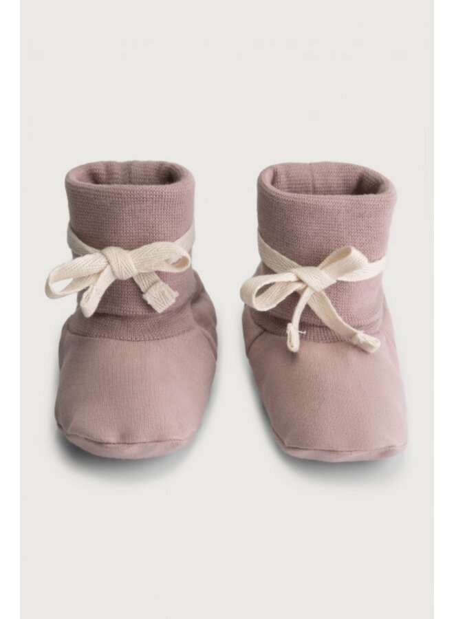 Gray Label baby ribbed booties berry
