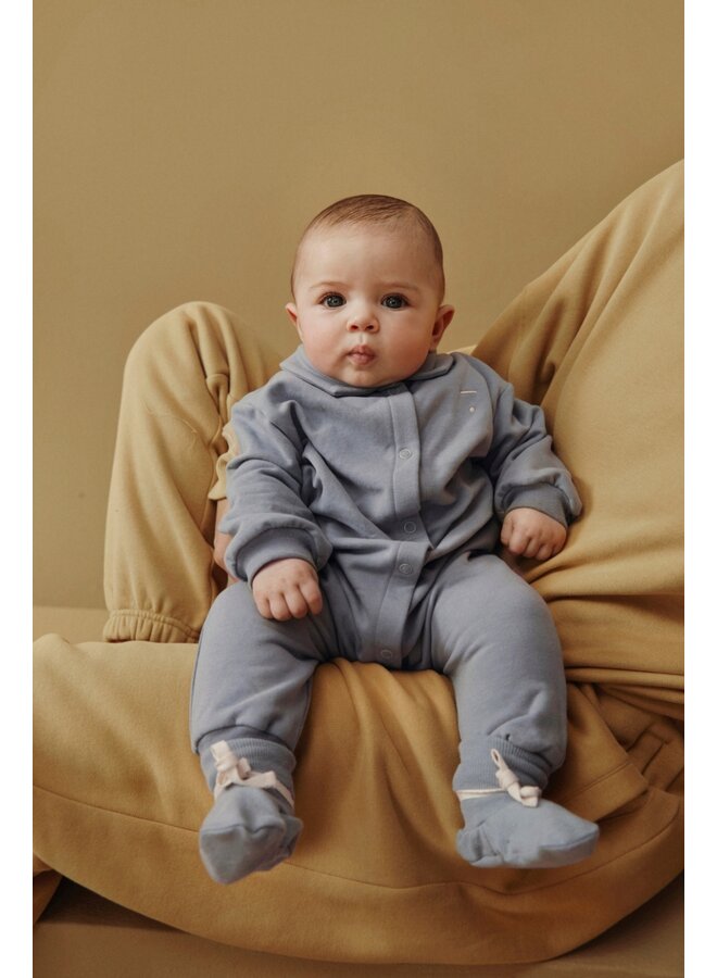 Gray label baby suit with snaps gots stone grey