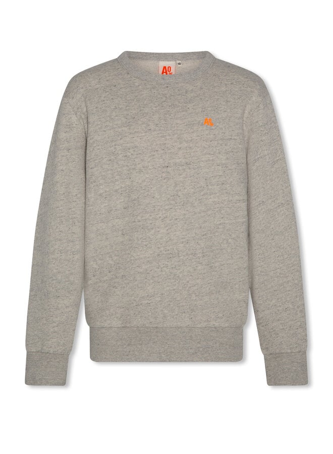 AO76 tom sweater logo
