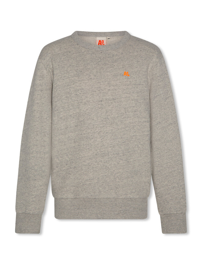 AO76 tom sweater logo