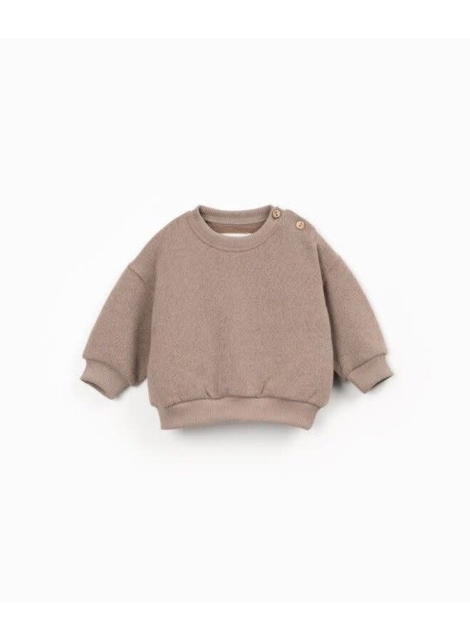 Play up fleece sweater drawing