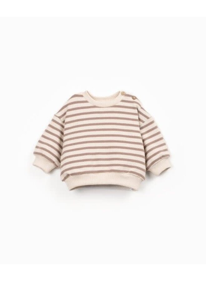 Play up striped jersey sweater drawing