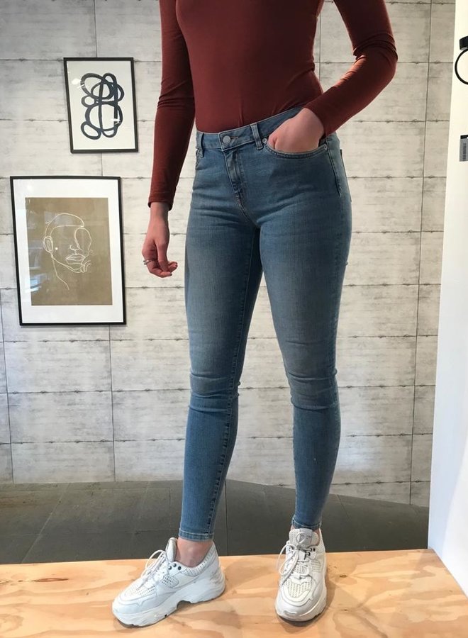 SF ida skinny jeans NOOS mid blue